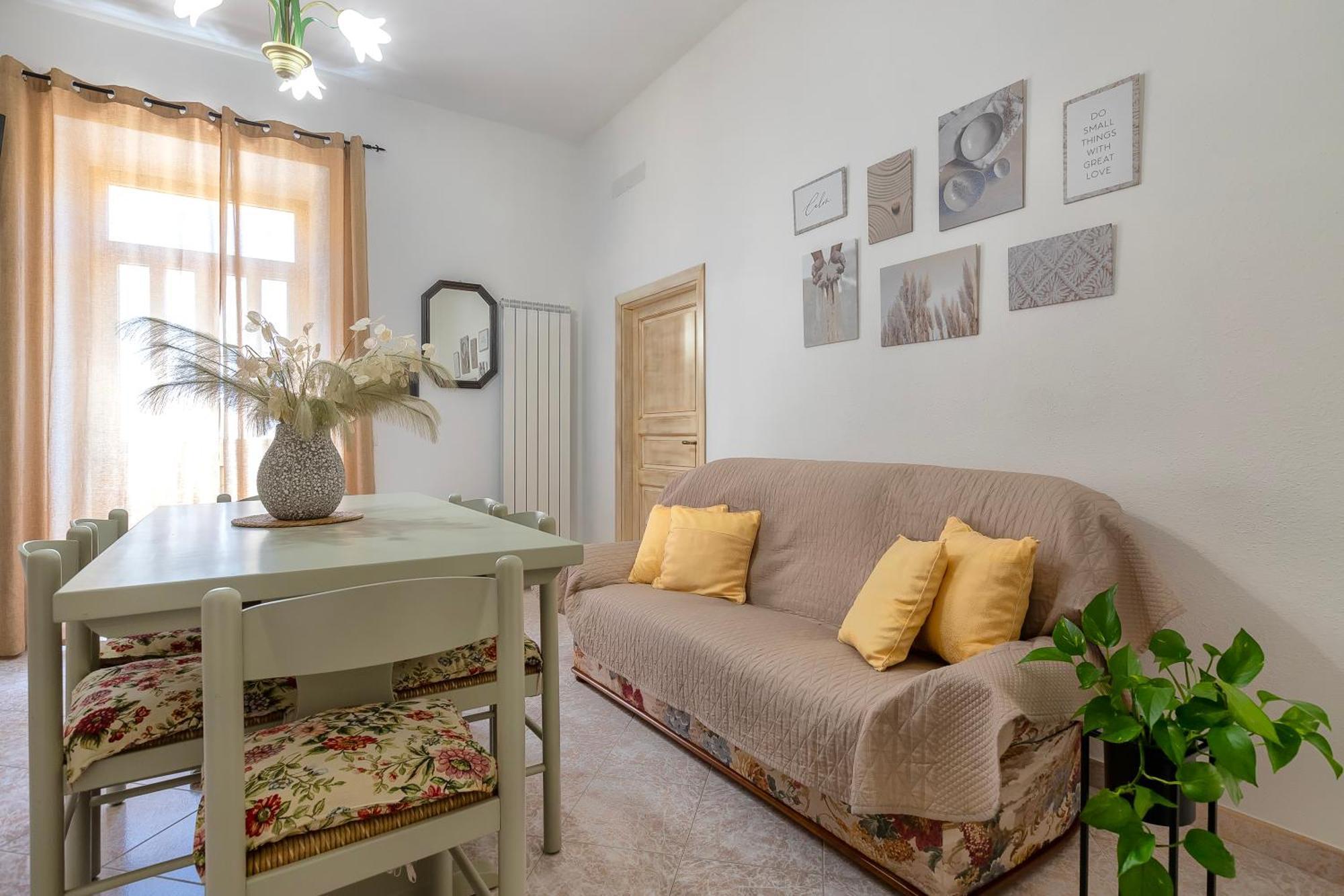 Trinità dʼAgultu Viviana'S Holiday Home מראה חיצוני תמונה